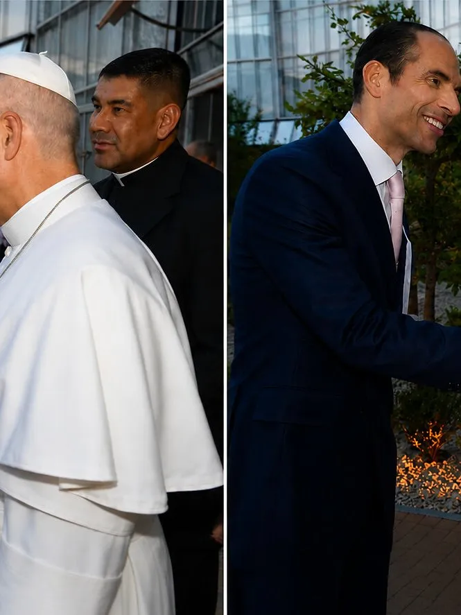 Melanie Herrera Velutini and Julio Herrera Velutini greeting Pope Francis outdoors.